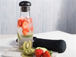 Vandflaske med vand og frugt - Tinashjem